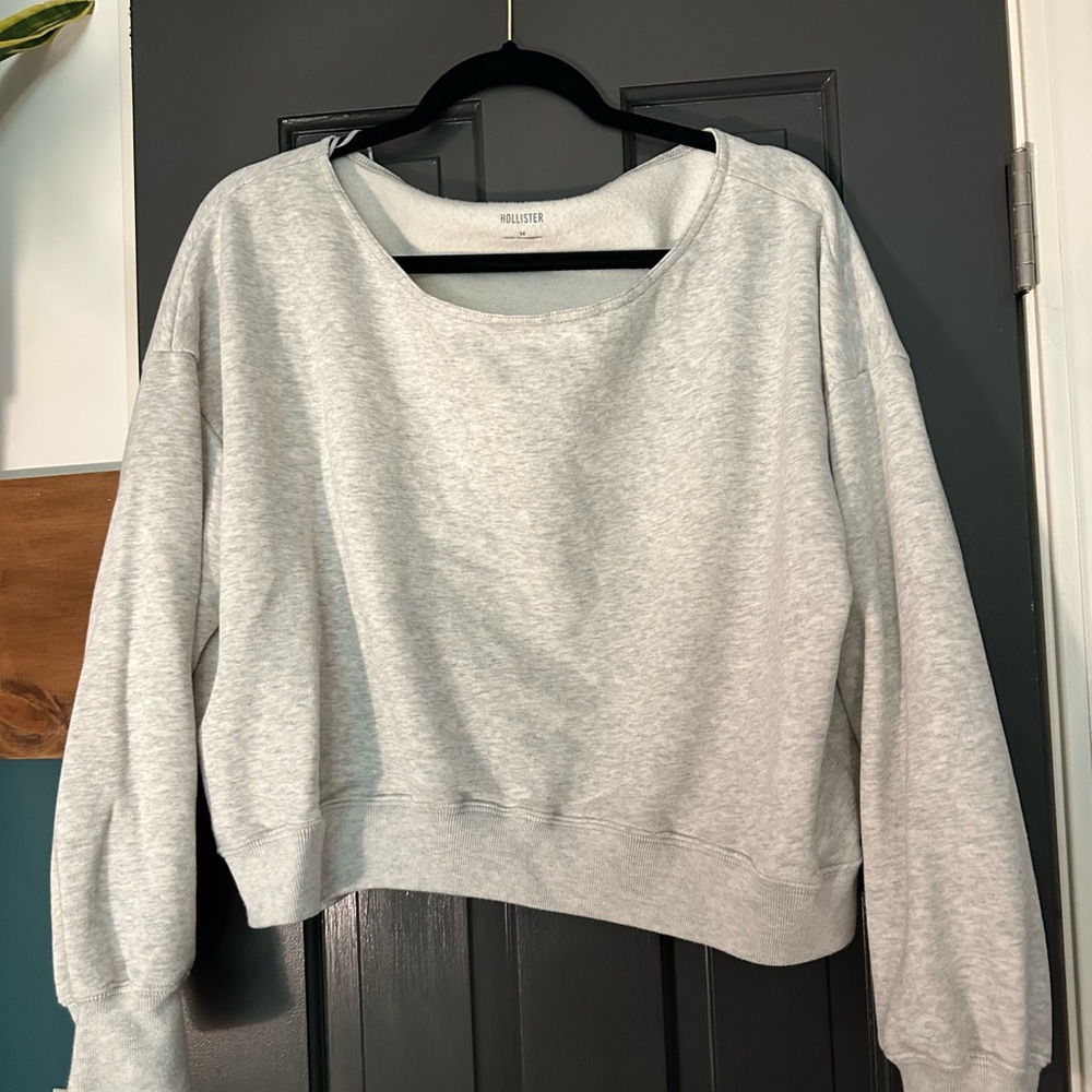 Hollister Gray Sweatshirt